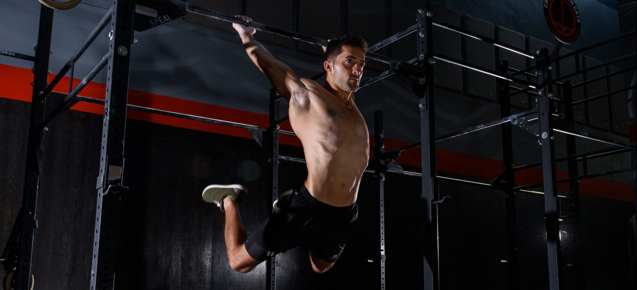 Movimiento de suspensión Bar Kipping Muscle Up WXAcademy